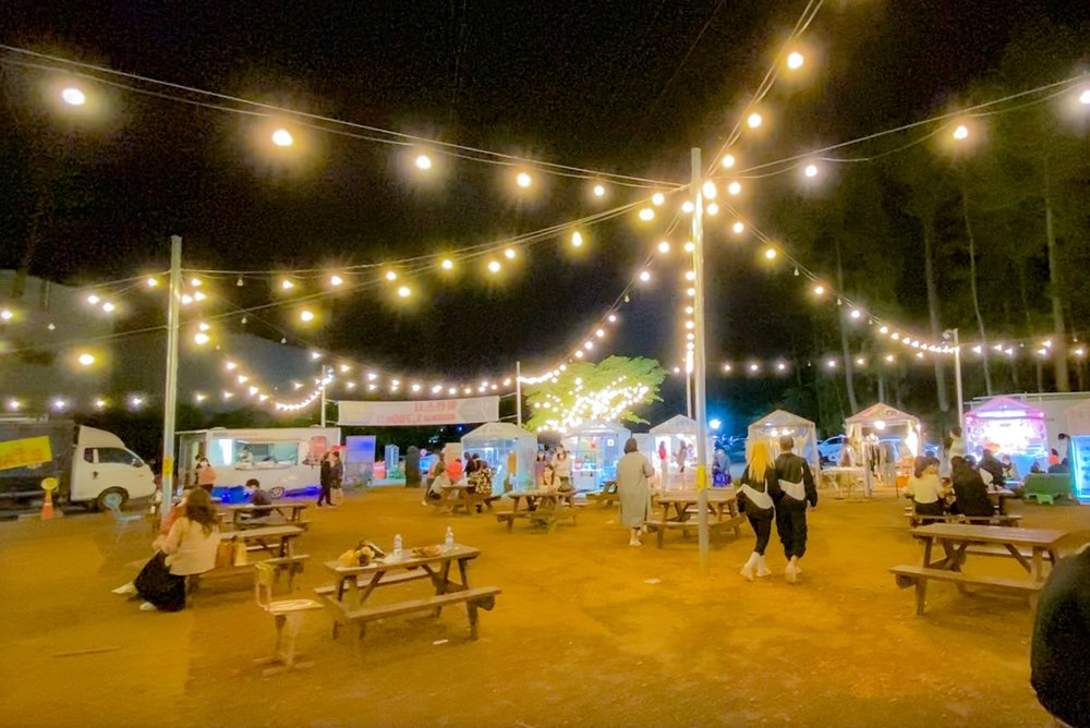 樹木園道夜市（スモゴンキルヤシジャン）