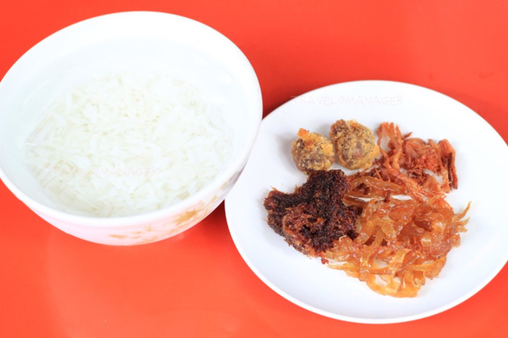 ชุดข้าวแช่พร้อมเครื่องเคียง | ขอบคุณรูปภาพจาก mgronline.com