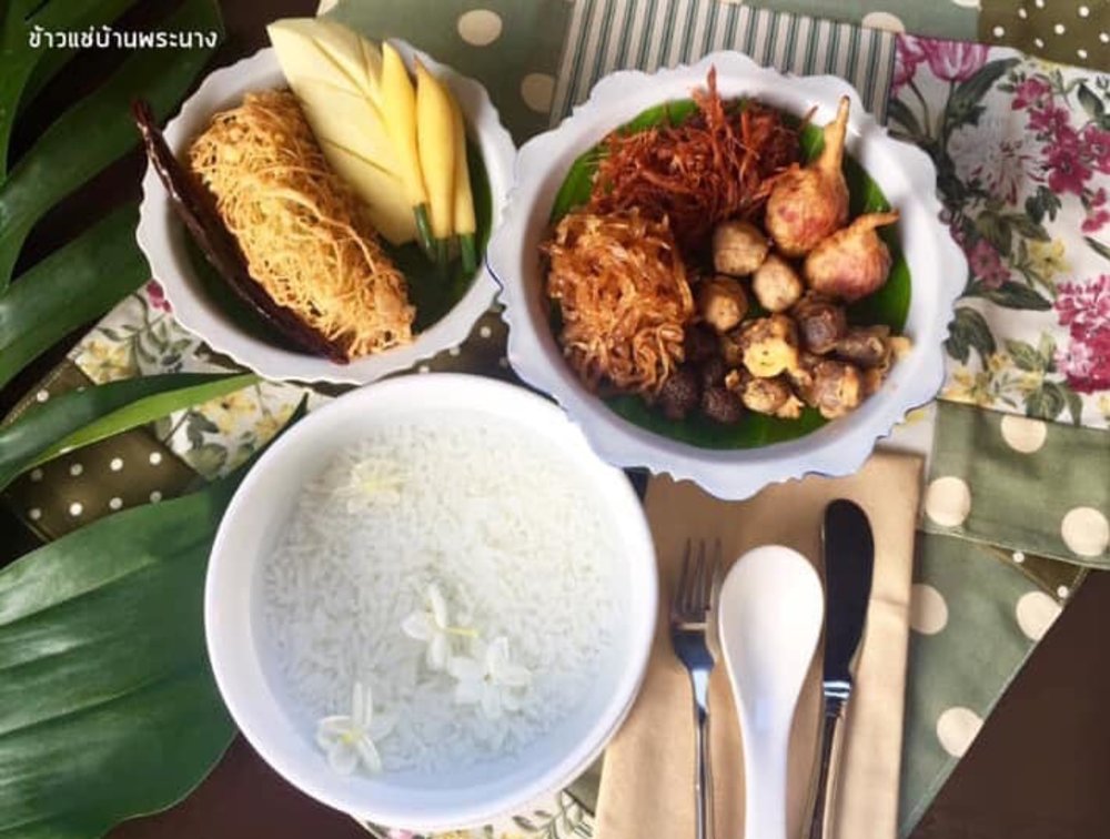 ร้านข้าวแช่บ้านพระนาง | ขอบคุณรูปภาพจาก facebook Kao Chae Baan Pranang