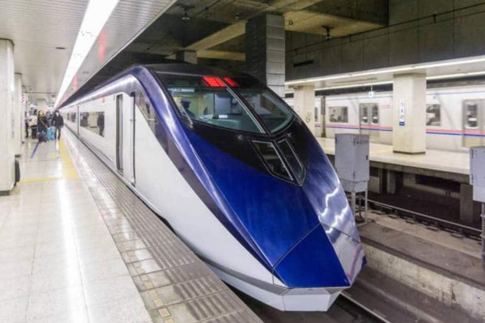 รถไฟสกายไลเนอร์