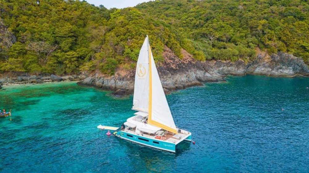 ล่องเรือทัวร์รอบเกาะราชา