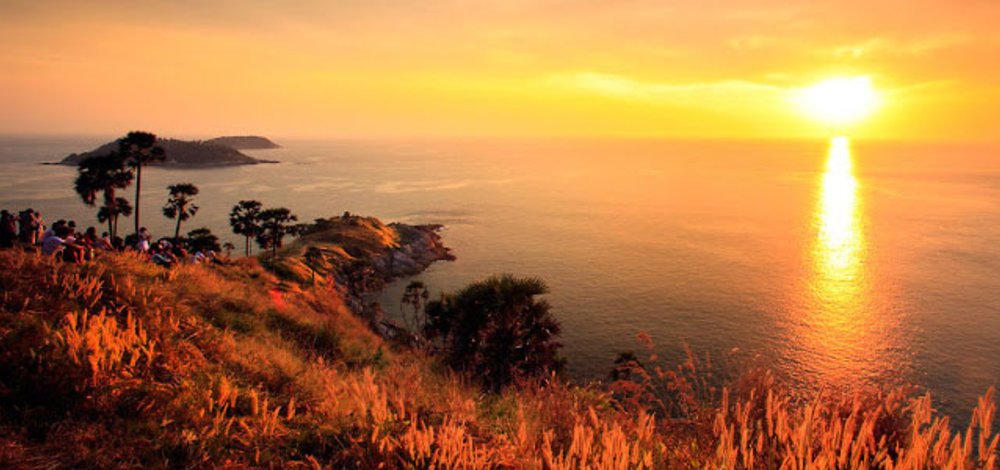 จุดชมวิวที่แหลมพรหมเทพ | ขอบคุณรูปภาพจาก thailandtourismdirectory.go.th