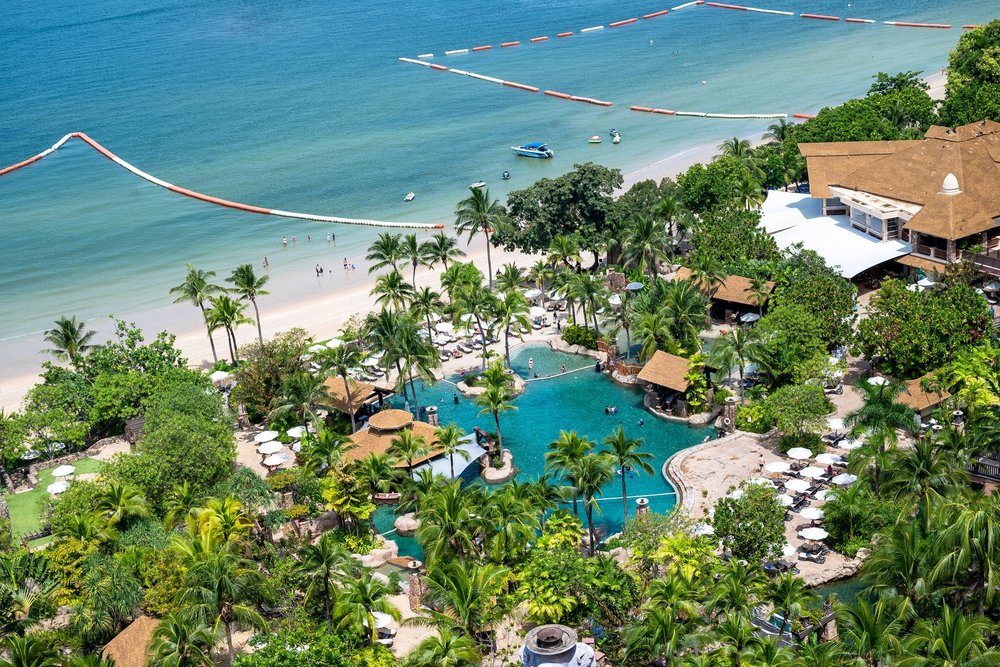 เซ็นทารา แกรนด์ มิราจ บีช รีสอร์ท | รูปภาพจาก facebook Centara Grand Mirage Beach Resort Pattaya