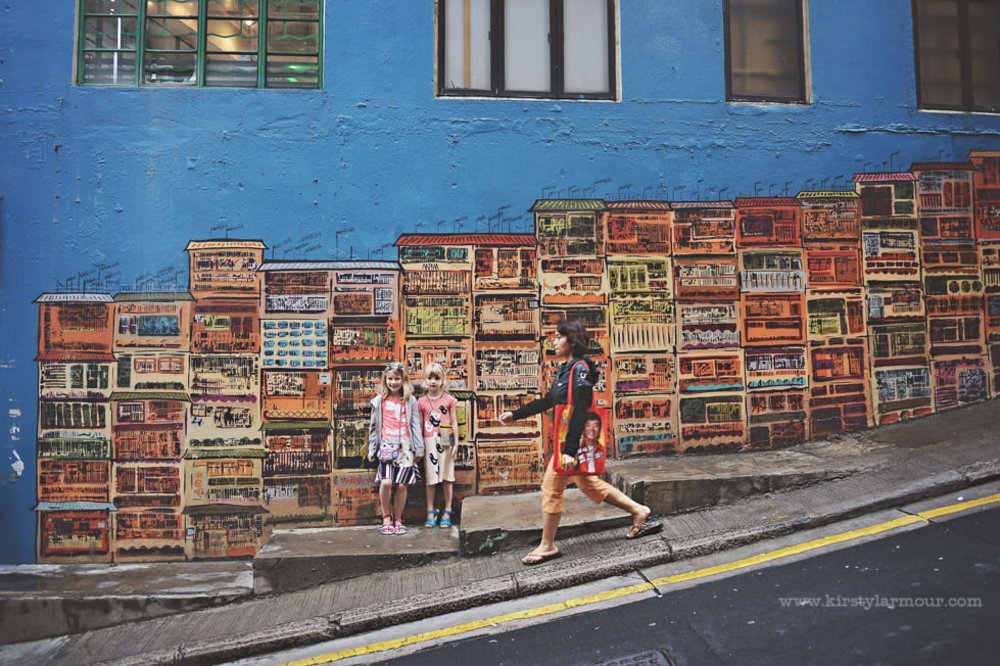 Hong Kong Big Bus walking tour family-friendly