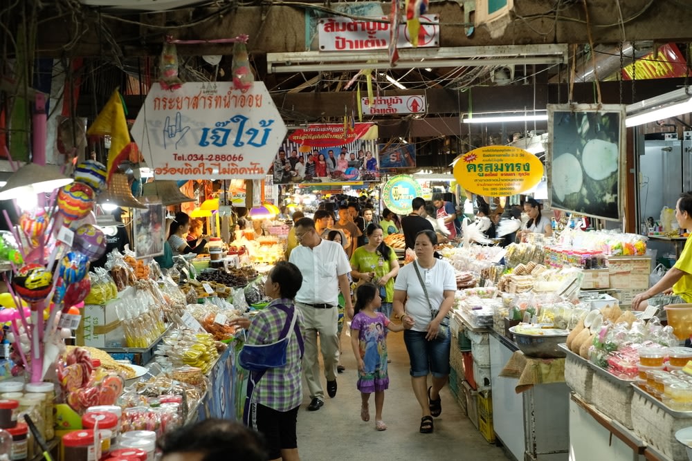 ขอบคุณรูปภาพจาก Full_chok l ที่เที่ยวใกล้กรุงเทพฯ ขับรถเที่ยวใกล้ สถานที่ท่องเที่ยวที่เต็มไปด้วย ร้านอาหาร ที่น่าสนใจ ไหว้พระเสร็จ เรายังมีจุดที่เที่ยวอื่นๆ อีกมากมาย