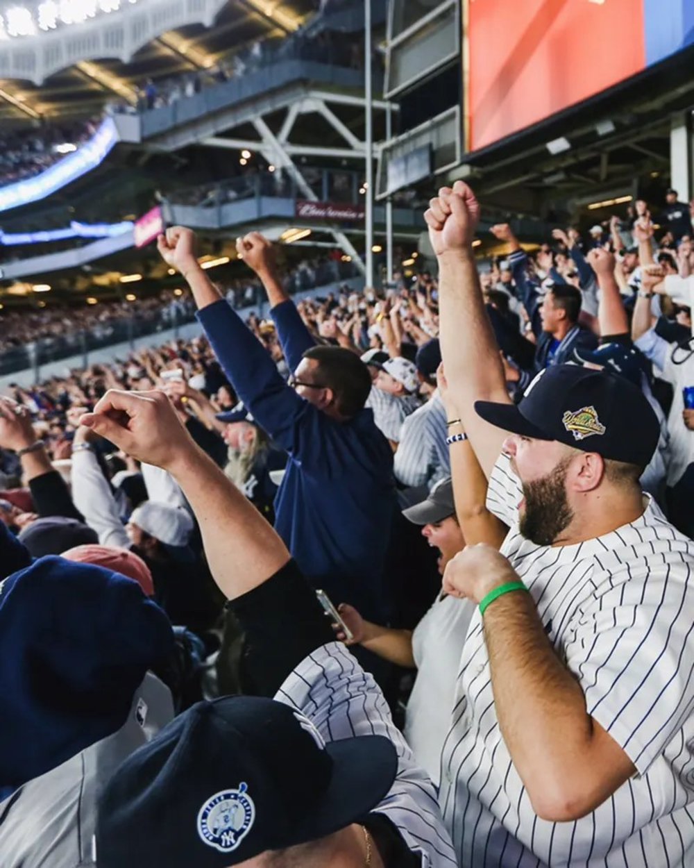 ニューヨーク・ヤンキース　観戦する人々