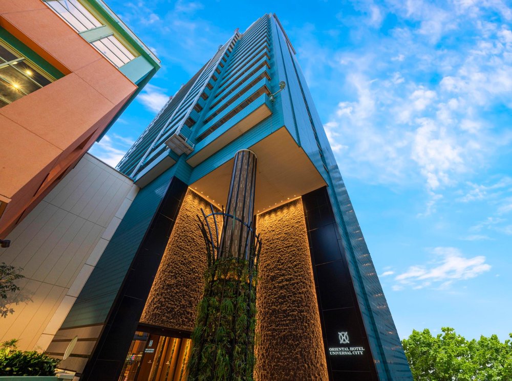 Oriental Hotel Universal City - Exterior