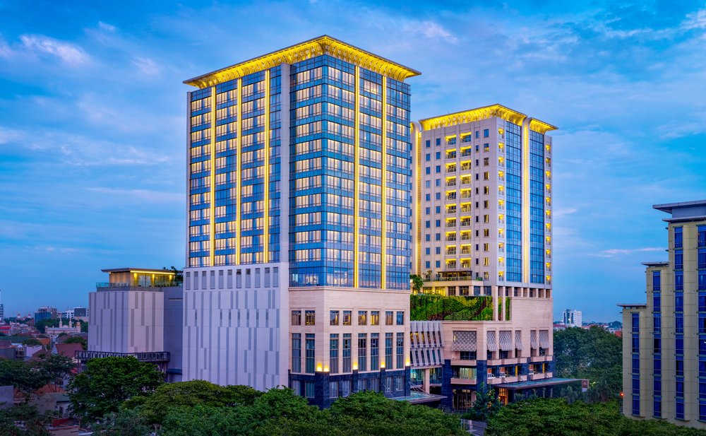 Hotel Tentrem Semarang - Exterior