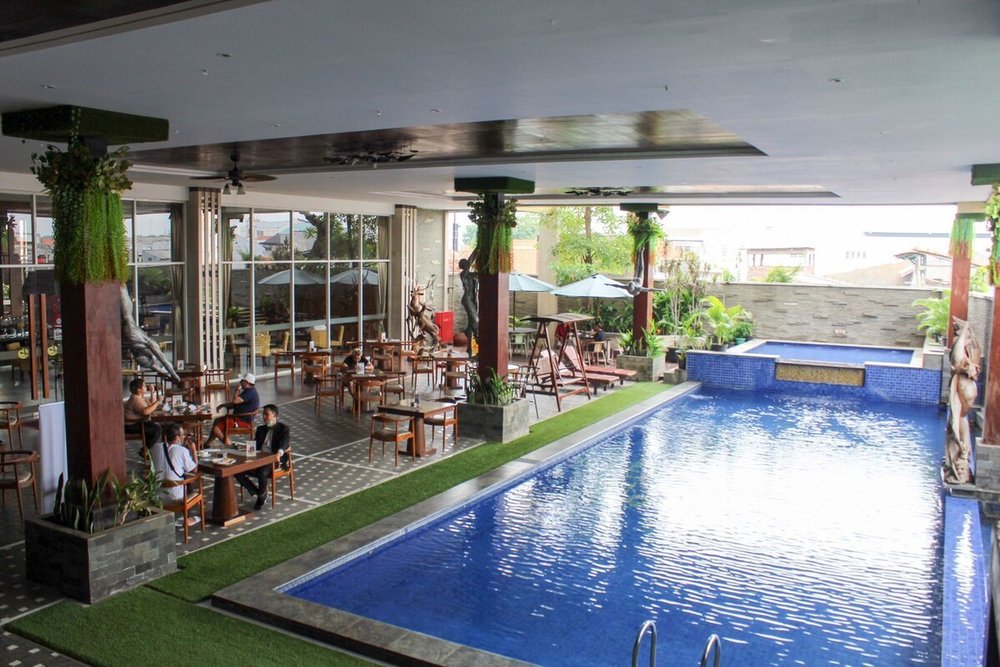 Gets Hotel Semarang - Pool