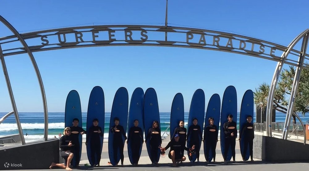 サーファーズパラダイスorブロードビーチ サーフィン教室