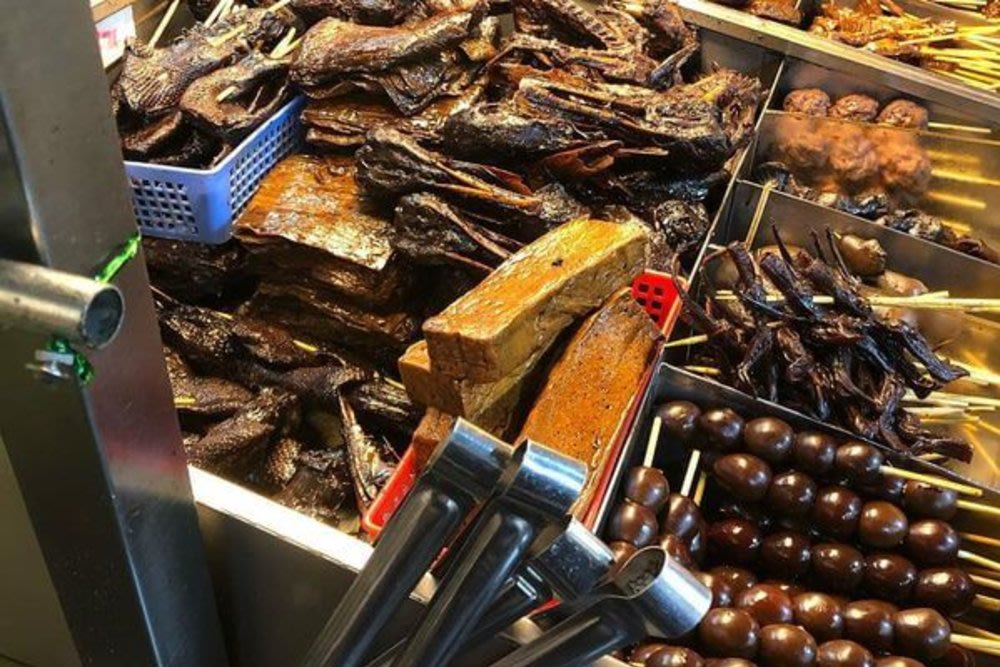 raohe night market Golden Award Dongshan Duck Head 