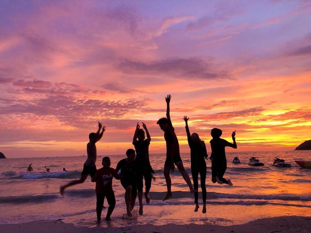 IG_langkawi pantai cenang sunset_@elyshanorizal