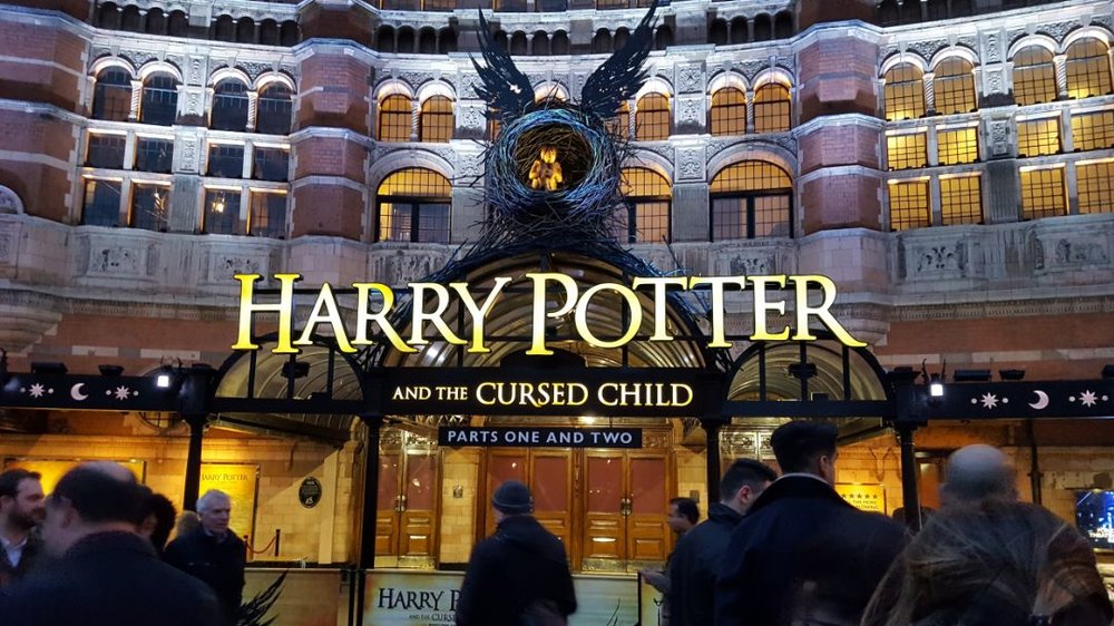 「ハリーポッターと呪いの子（パート1・2）」 外観