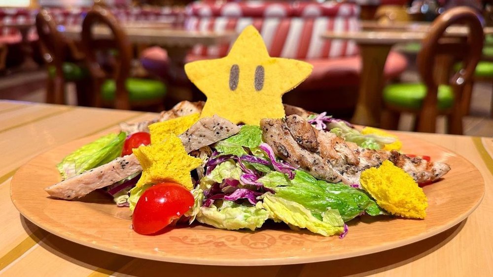 Try out Super Nintendo World’s fun food! Credits to @delfino.plaza on Instagram.