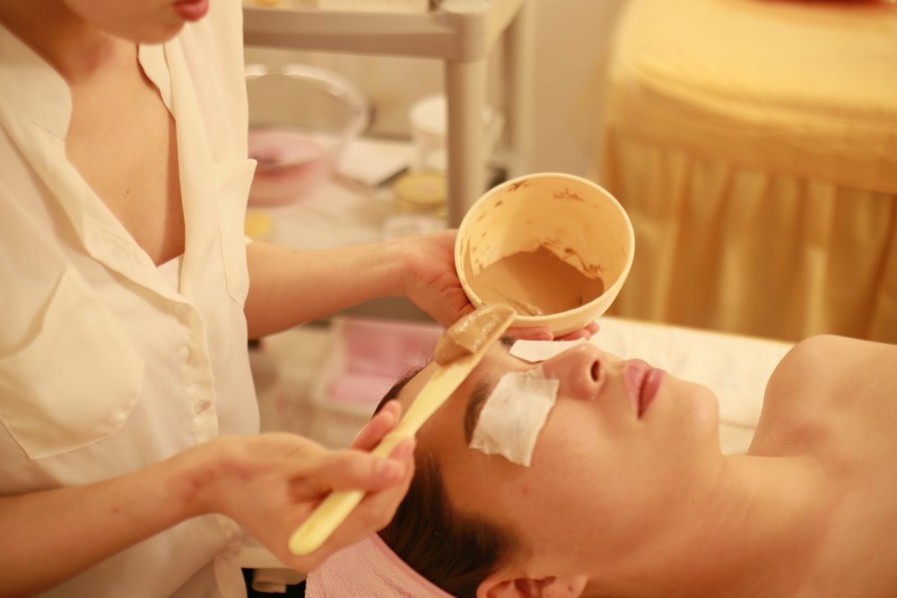 Beauty spa treatment in Korea at Myeongdong Hwanggeum Sauna