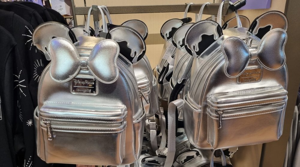 在被搶購一空前購買這些限量版背囊吧!