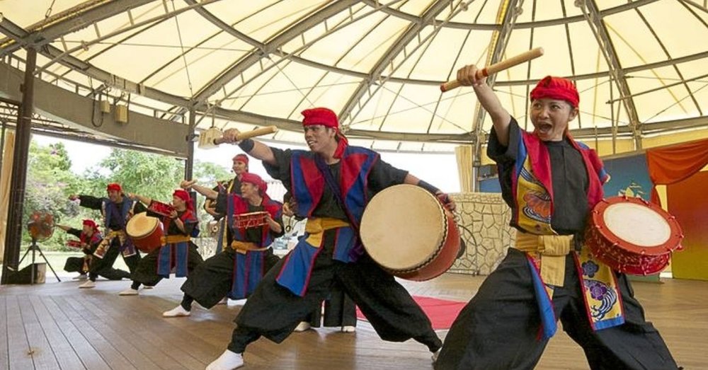 du-lich-okinawa-tu-osaka