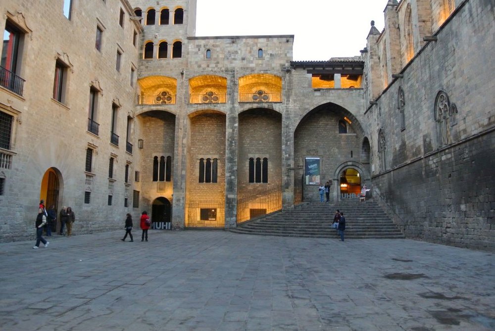 王の広場（Plaça del Rei ）