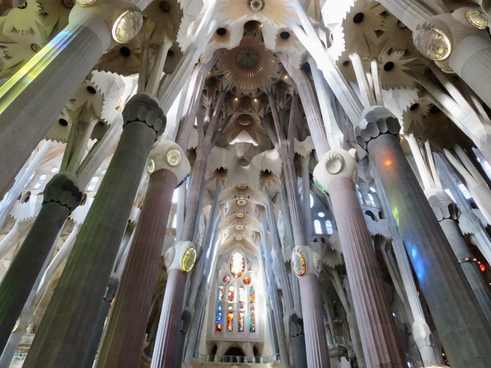 サグラダ・ファミリア 大聖堂内部