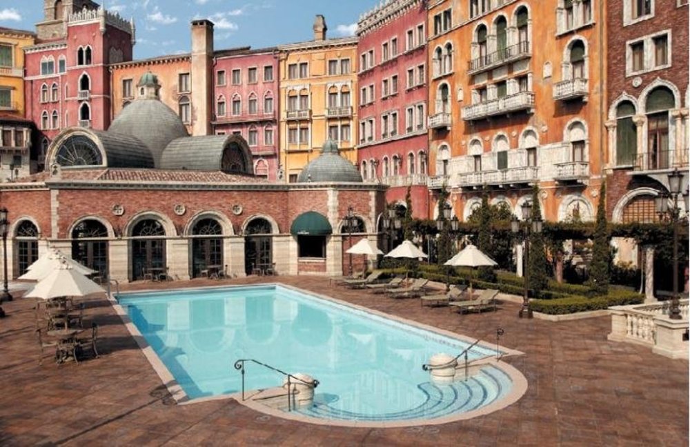 Tokyo DisneySea Hotel MiraCosta - Swimming Pool