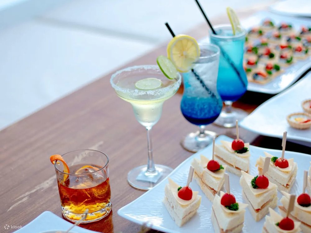 ทัวร์ล่องเรือชมพระอาทิตย์ตก ในจังหวัดกระบี่ 