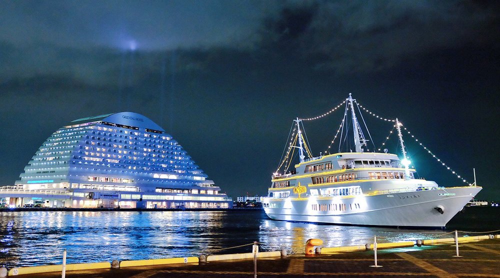cruise by the dock at night