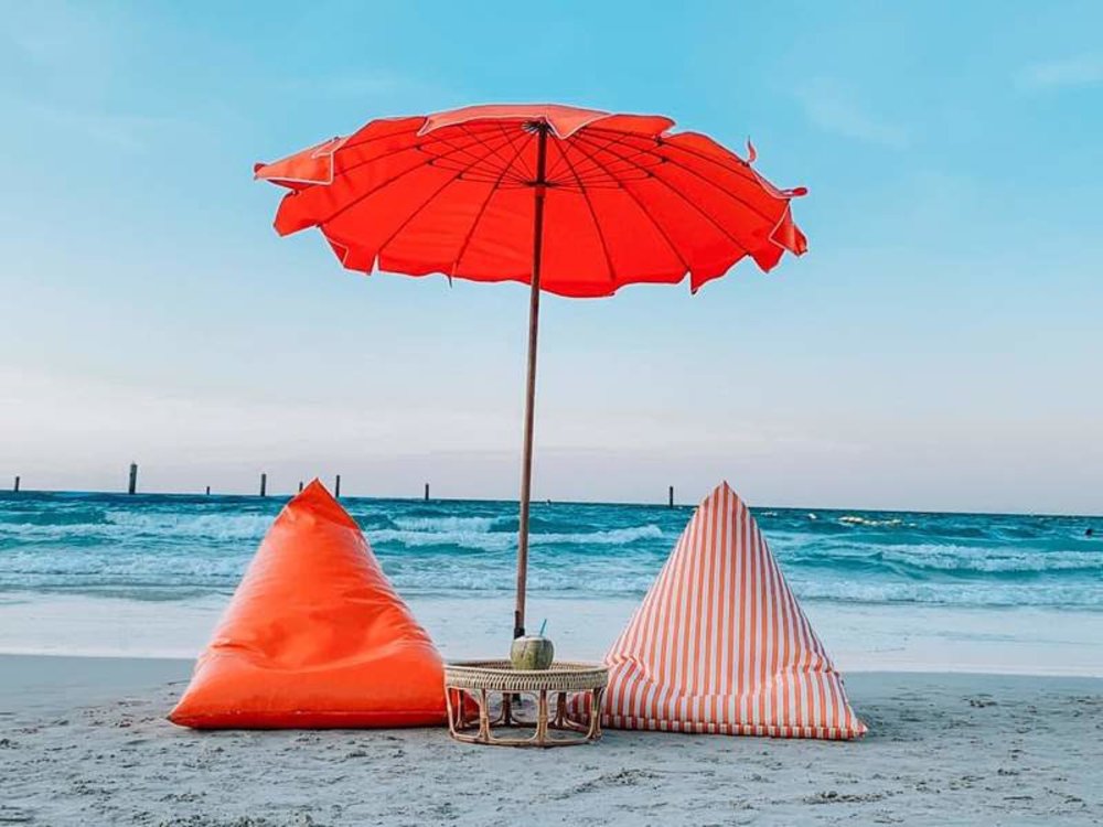 ทะเลสวย น้ำใส สีฟ้าคราม