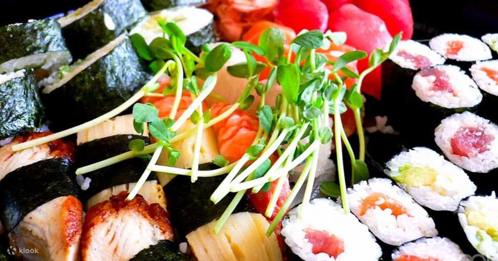 ทัวร์ตลาดปลาซึกิจิและเรียนทําซูชิ - Klook ประเทศไทย