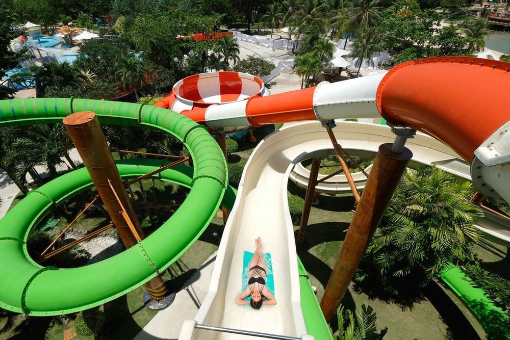 Giant slides 