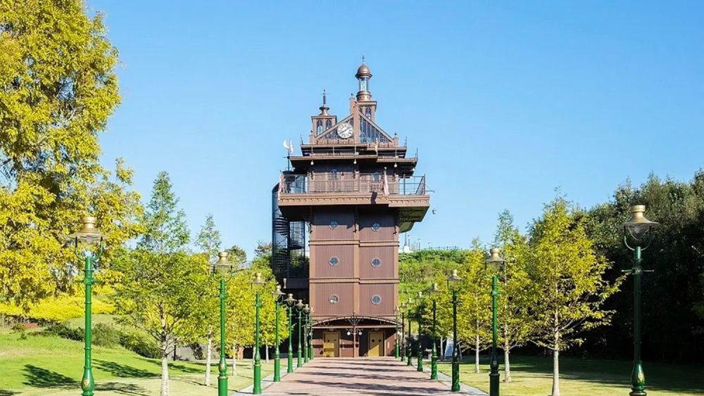 facade of Hill of Youth