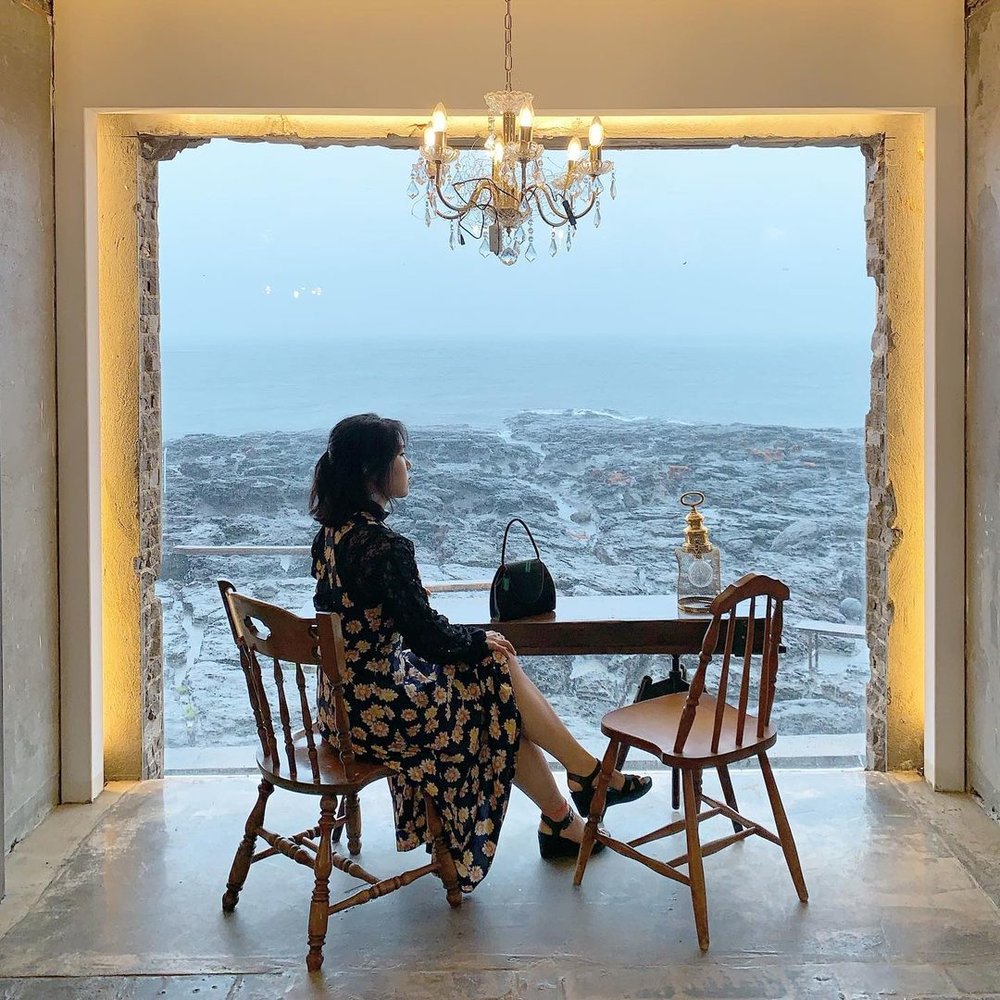 Sum & Some cafe in Jeju