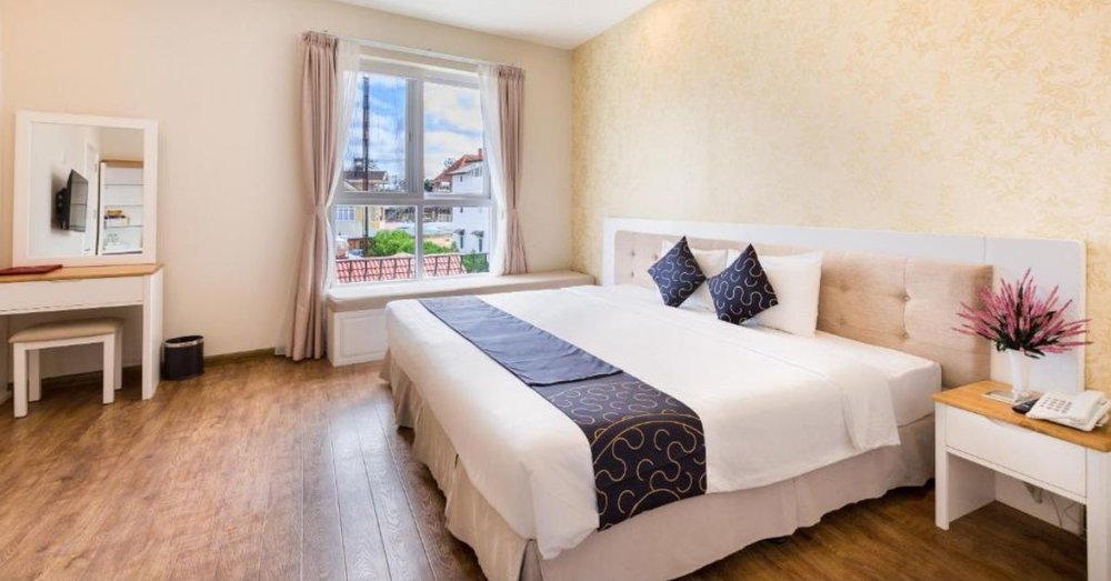 Capital O 585 Saigon Book Da Lat Hotel