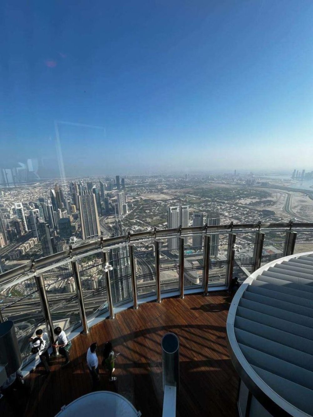 ブルジュハリファ アット・ザ・トップ 屋外 