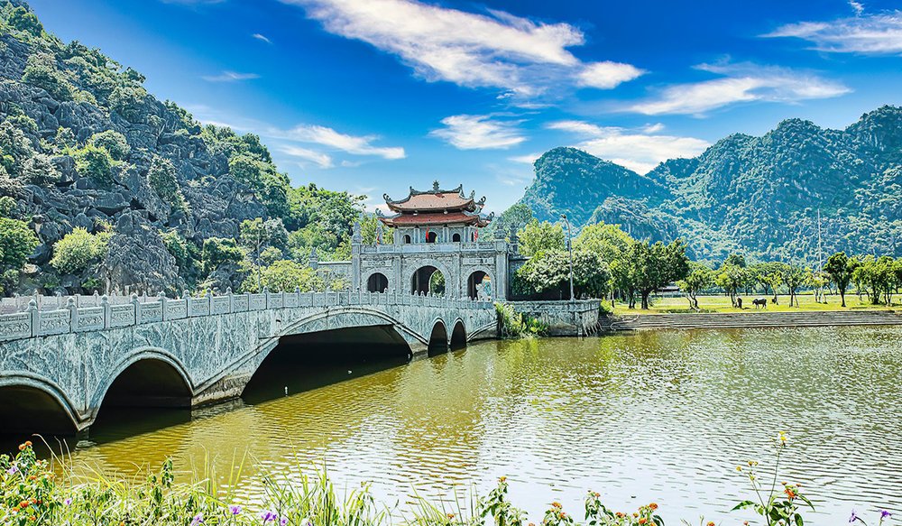 du-lich-ninh-binh-2-ngay-1-dem