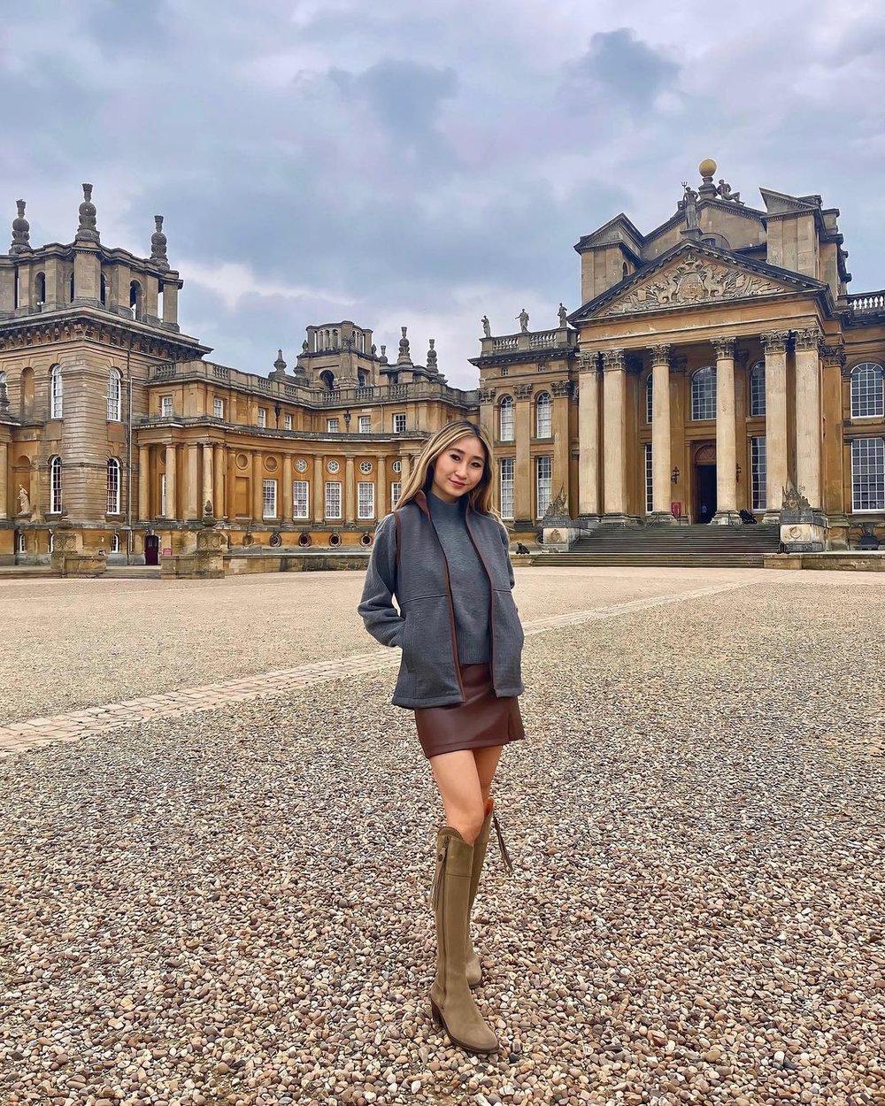 BLENHEIM PALACE shoot location for Buckingham Palace in the Netflix series