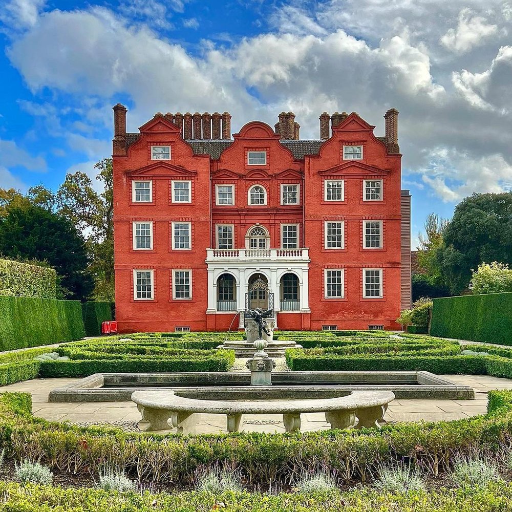 KEW PALACE King George III and Queen Charlotte’s home