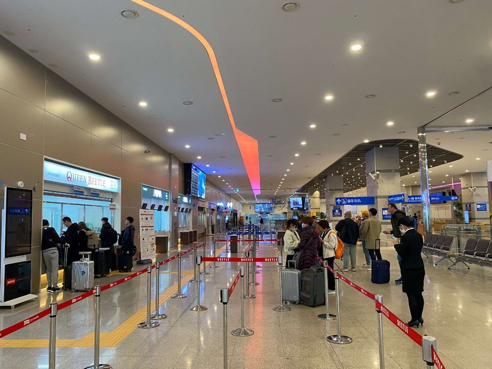 クイーンビートル 釜山出国