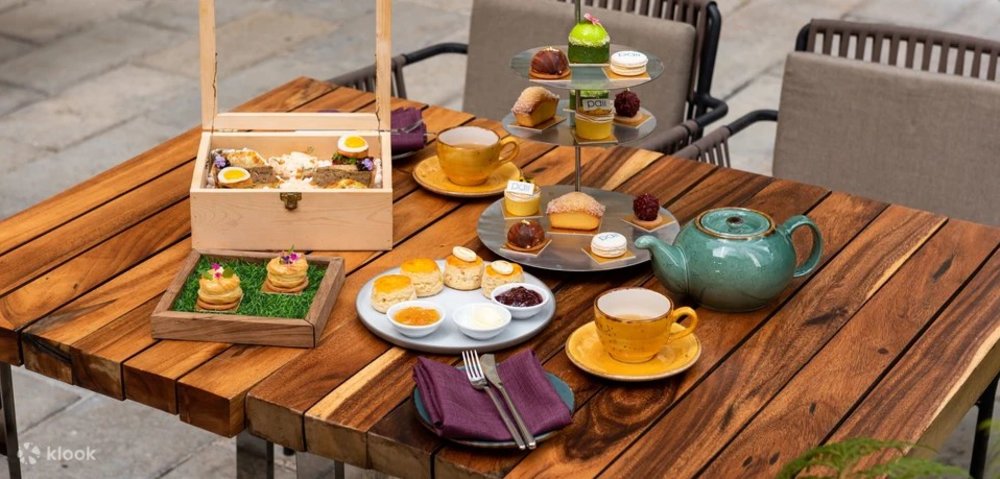 จิบชา afternoon tea ที่ห้องอาหาร Paii โรง แรม The House - Sathorn