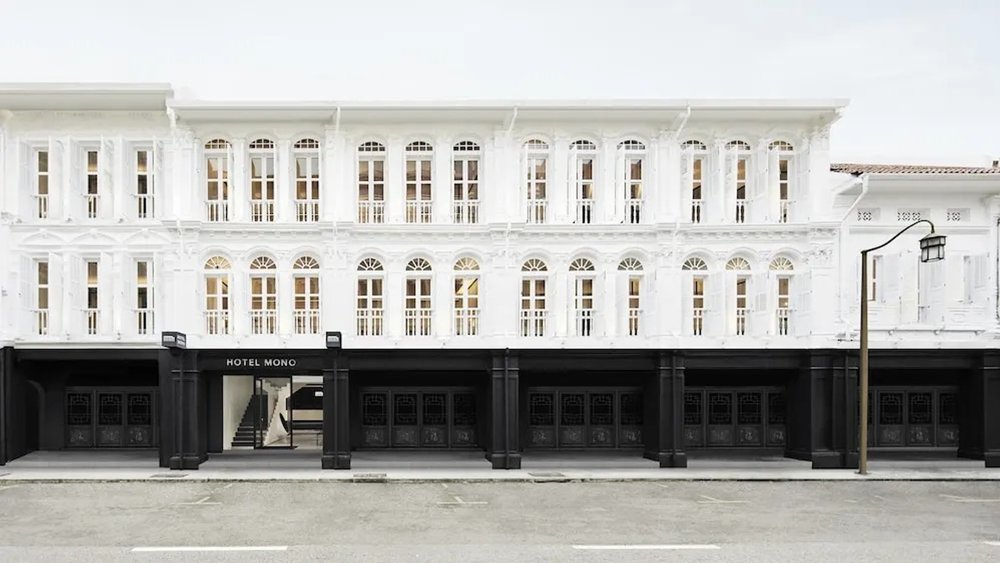 the facade of Hotel Mono