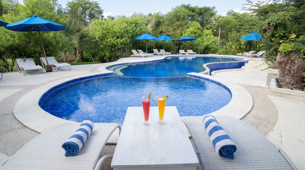 Puri Sari Beach Hotel - Swimming Pool