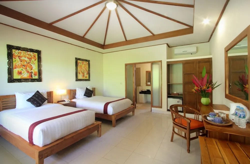 Puri Sari Beach Hotel - Room