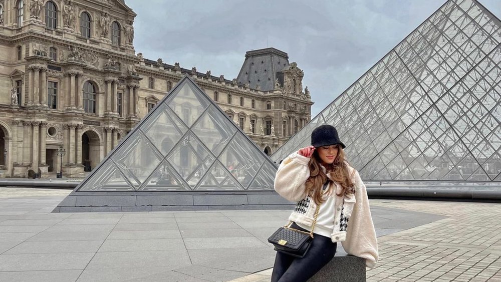 Come out with a newfound love for art. Credits to @ashleybeary on Instagram