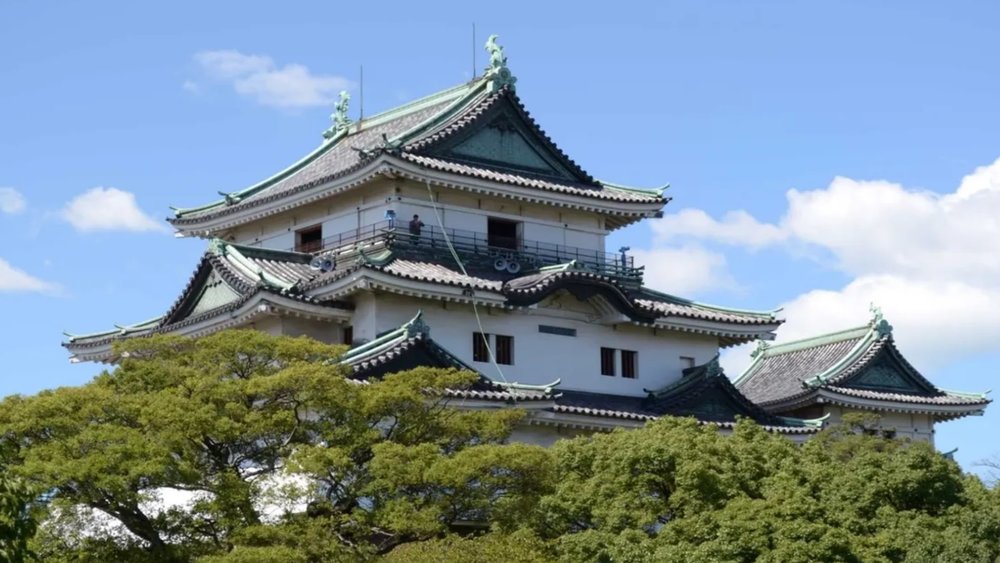 Step into history and experience the grandeur of Wakayama Castle!