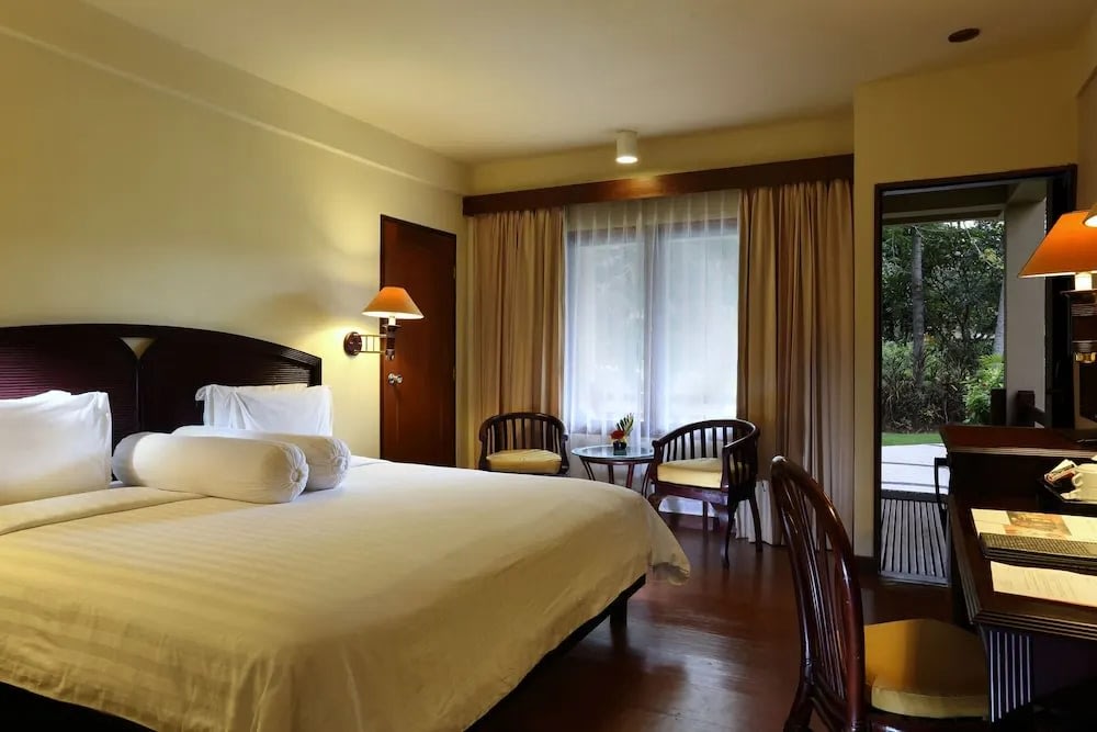 Merumatta Senggigi Lombok - Room