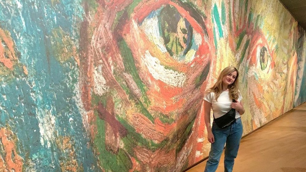 You’ll understand more about the artist once you see the world through his eyes. Credits: @silvanamenaa on Instagram