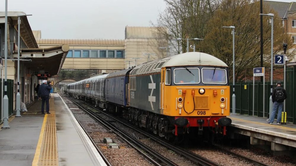Try taking the Feltham Rail Link if you’re visiting the southern part of London. Credits to @ship27090 on Instagram.