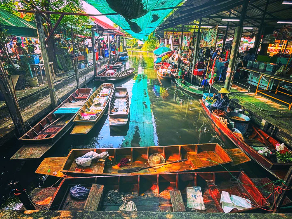 floating markets in bangkok