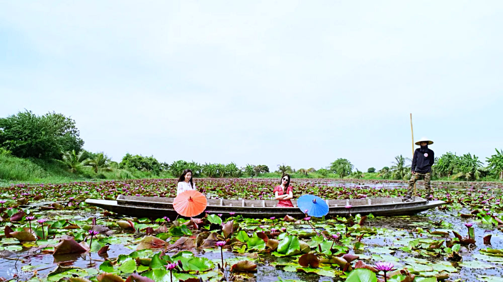 floating markets in bangkok