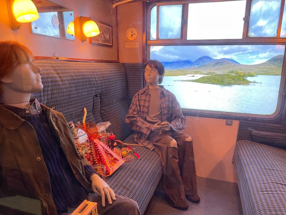 WBSTT harry potter tour cabin