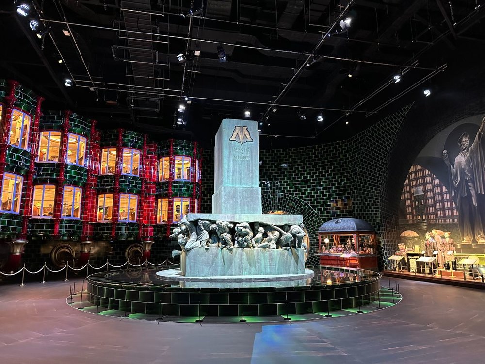WBSTT harry potter tour ministry of magic